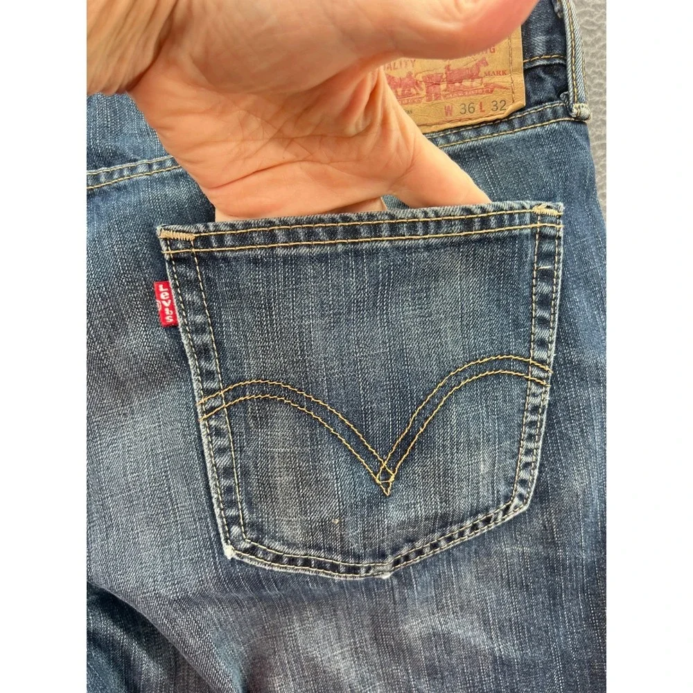 VTG Levis 559 Relaxed Straight Mens Jeans 36x32 Blue Medium Wash Denim